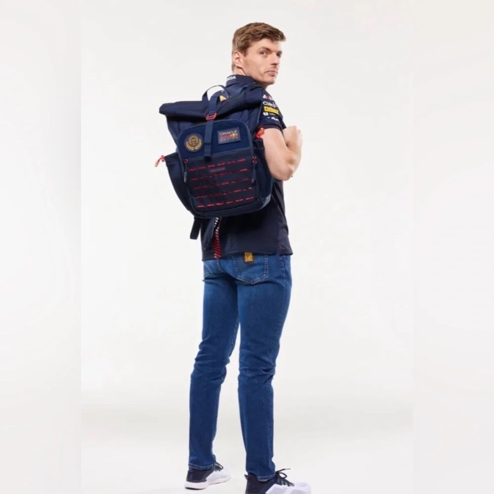 Red Bull euc oracal